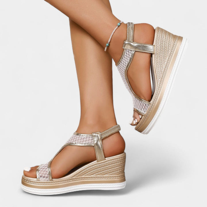 Electra – elegantne ortopedske sandale s platformom za žene