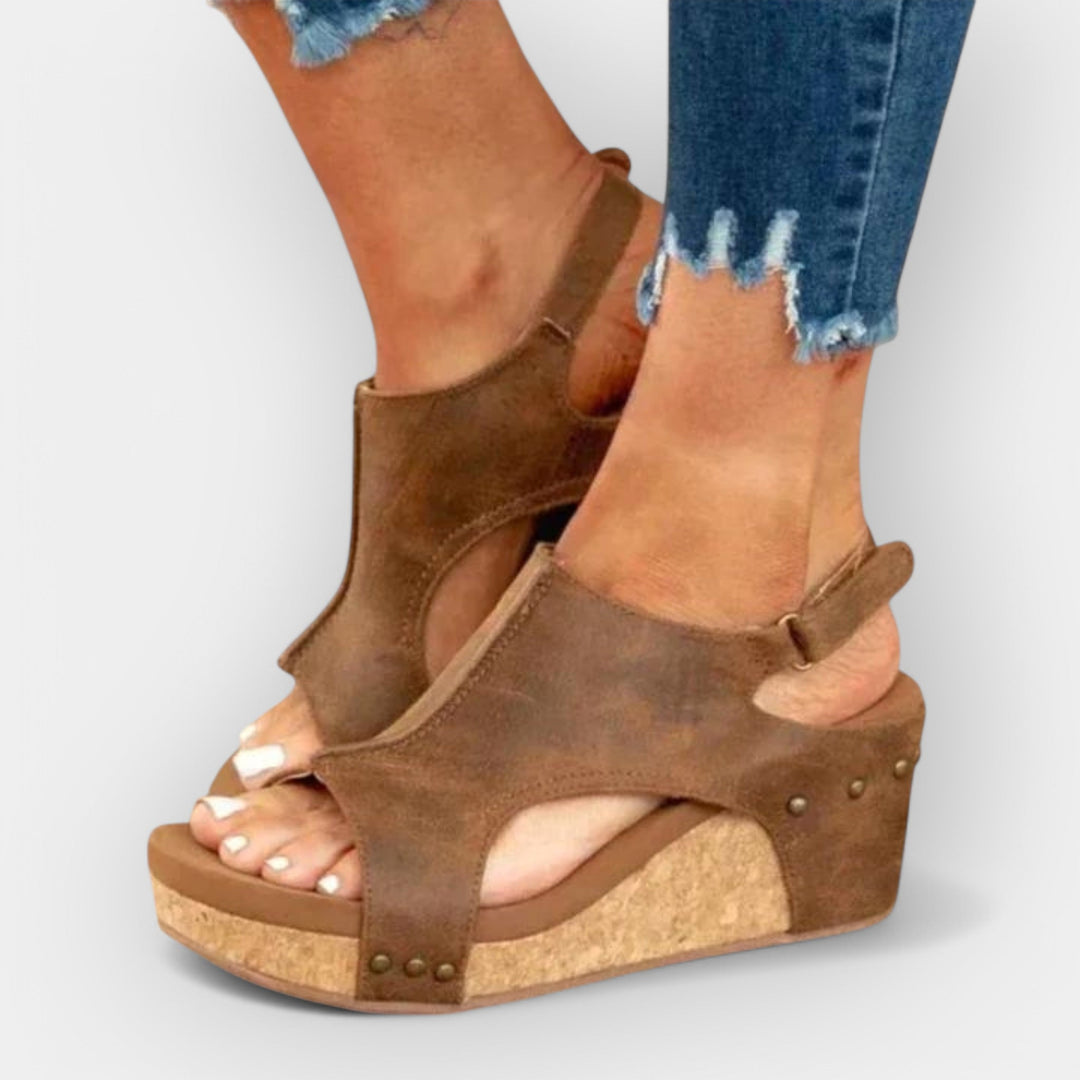 Sandale s platformom