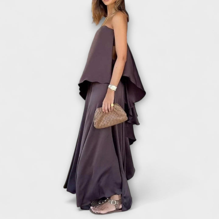 Ruby – Elegantan top bez naramenica i suknja
