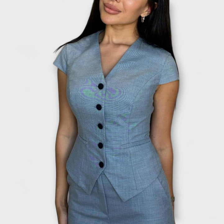 Ivy – Elegantan set topa s V izrezom i hlača
