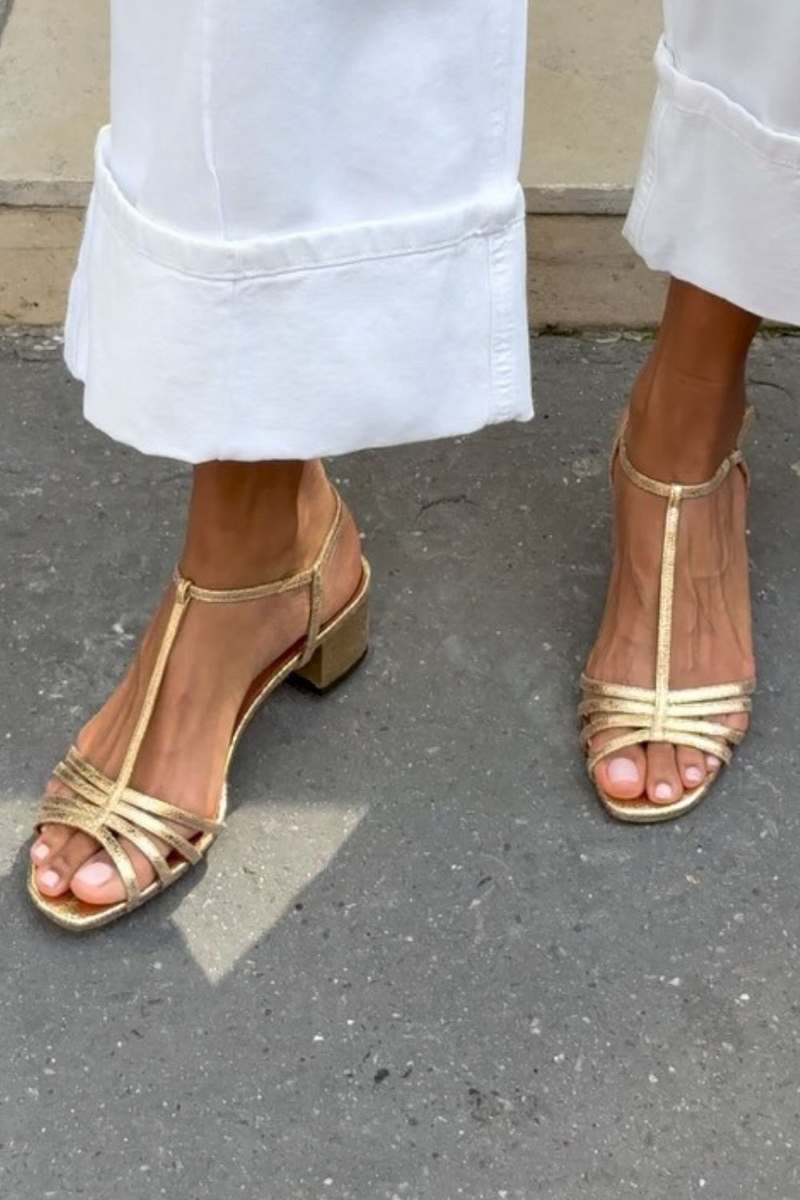 Allegra | Zlatne sandale Svakodnevna Elegancija
