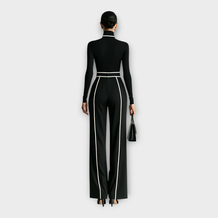 Elegantan kombinezon minimalističke estetike