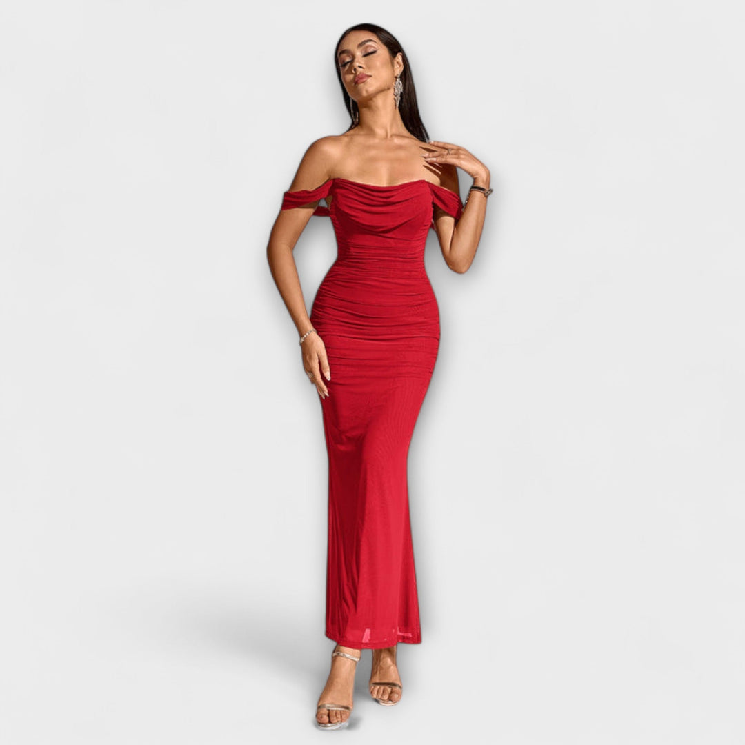 Bodycon haljina s otkrivenim ramenima i volanima