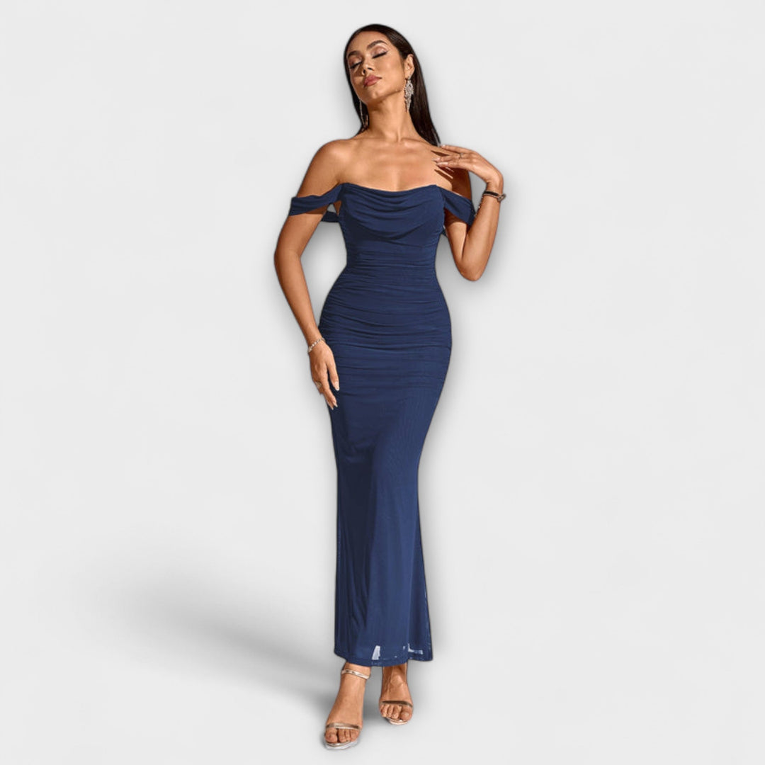Bodycon haljina s otkrivenim ramenima i volanima