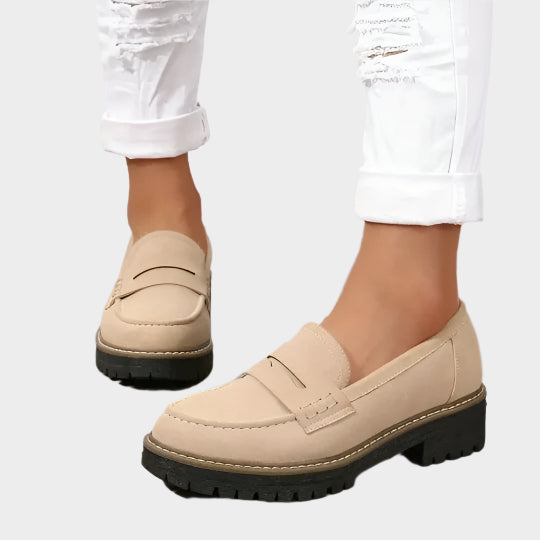 Veronika Elegantne mokasinke s masivnim urbanim đonom